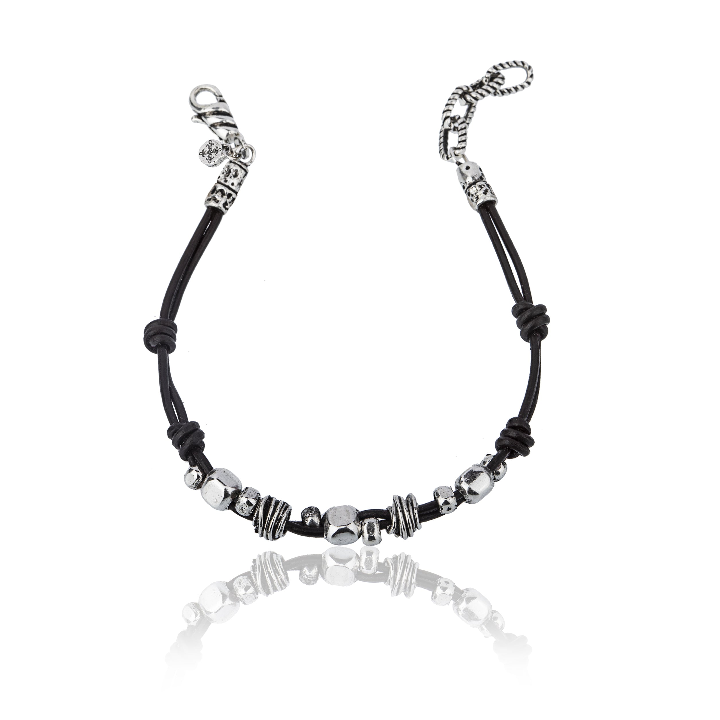 Bracciale in cordoncino e argento 925, artigianale Made in Italy.